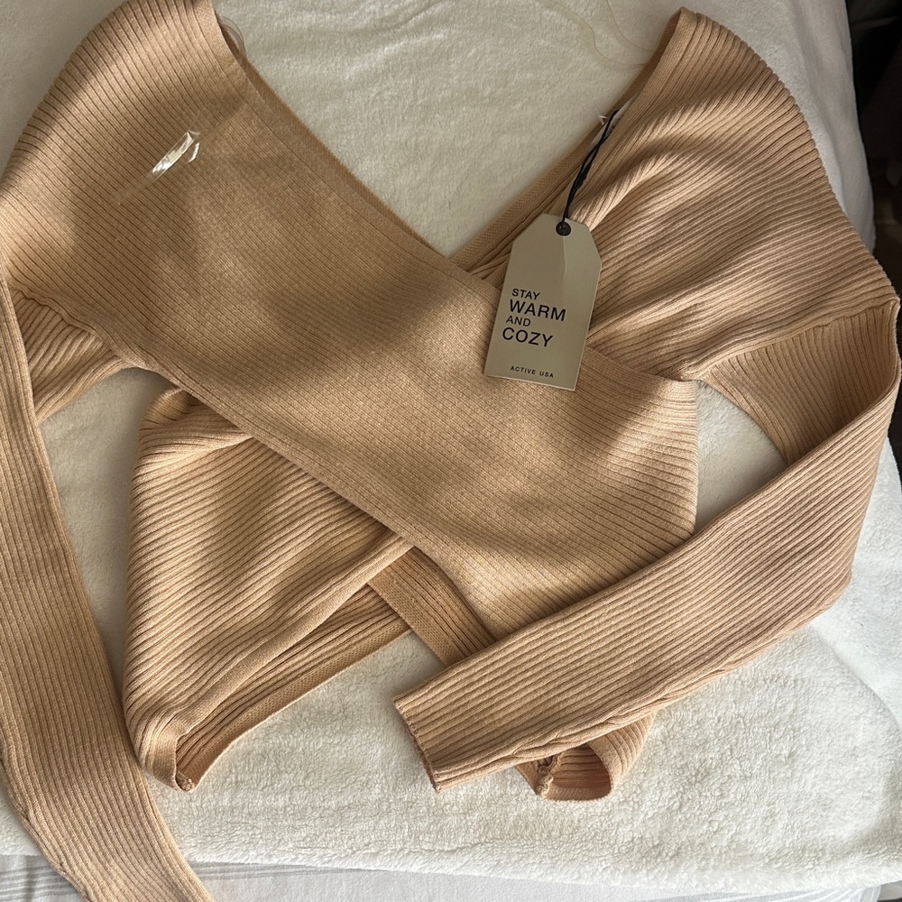 Active USA Tan V-Neck Sweater